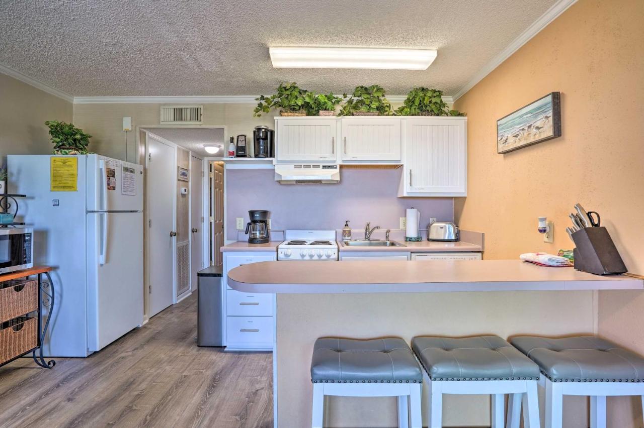 Isle Of Palms Beachfront Condo With Balcony And Pool! Zewnętrze zdjęcie